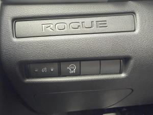 Thumbnail 18 Nissan Rogue S 2026
