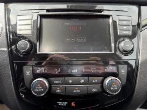 Miniature 15 Nissan Qashqai SV 2021