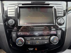 Miniature 16 Nissan Qashqai SV 2021