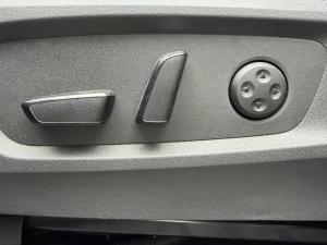Miniature 24 Nissan Pathfinder SL 2022
