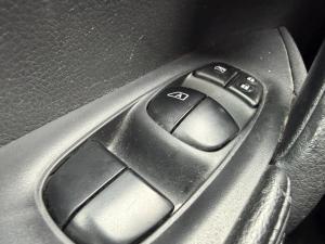 Miniature 18 Nissan Rogue SV 2015