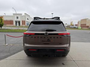Miniature 5 Nissan Pathfinder SV 2023
