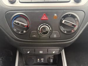 Thumbnail 17 Hyundai Accent Preferred 2019