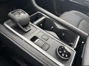 Miniature 18 Nissan Pathfinder SV 2025
