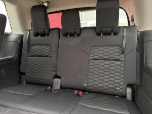 Miniature 27 Nissan Pathfinder SV 2025