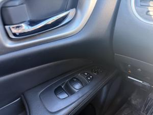 Miniature 14 Nissan Pathfinder SV 2020