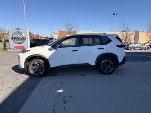 Miniature 7 Nissan Rogue S 2023