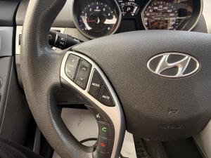 Miniature 10 Hyundai Elantra GLS 2011