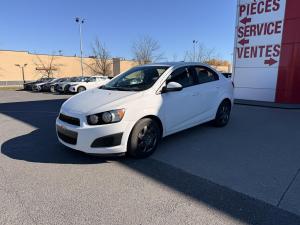 Miniature 5 Chevrolet Sonic LS 2016