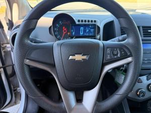 Miniature 6 Chevrolet Sonic LS 2016