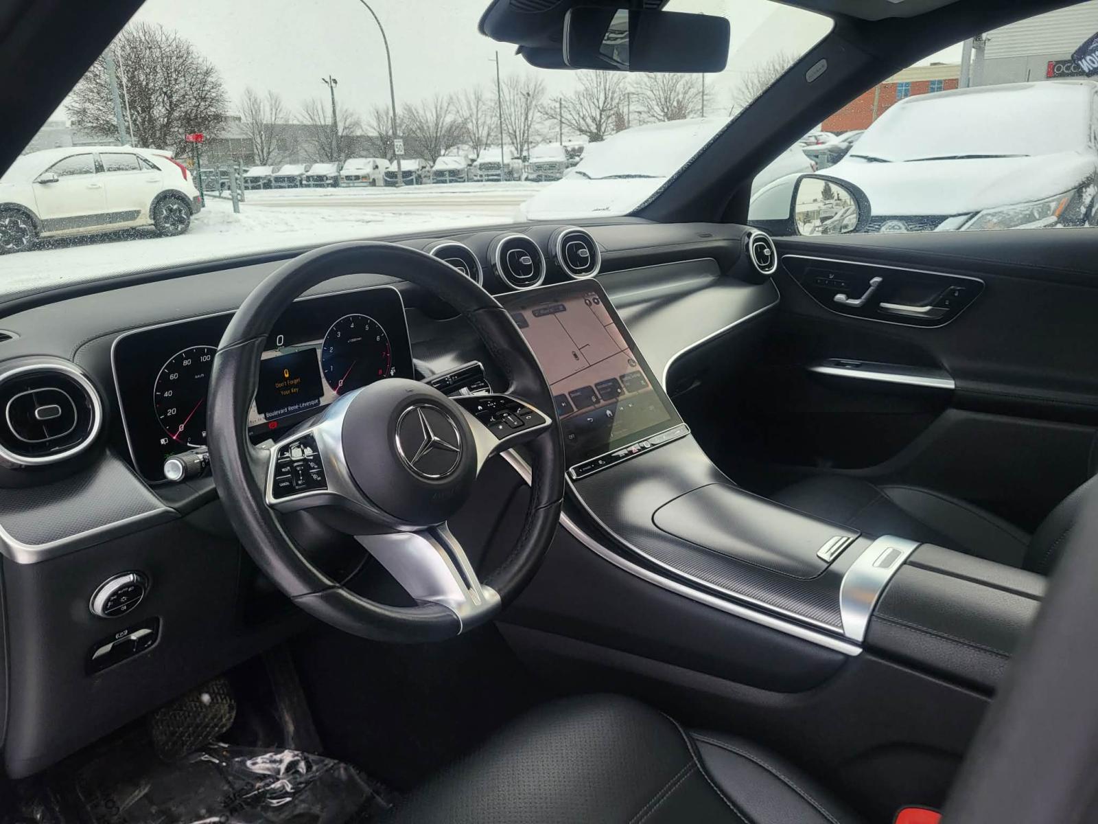 Image 7 Mercedes-Benz GLC GLC300 2024