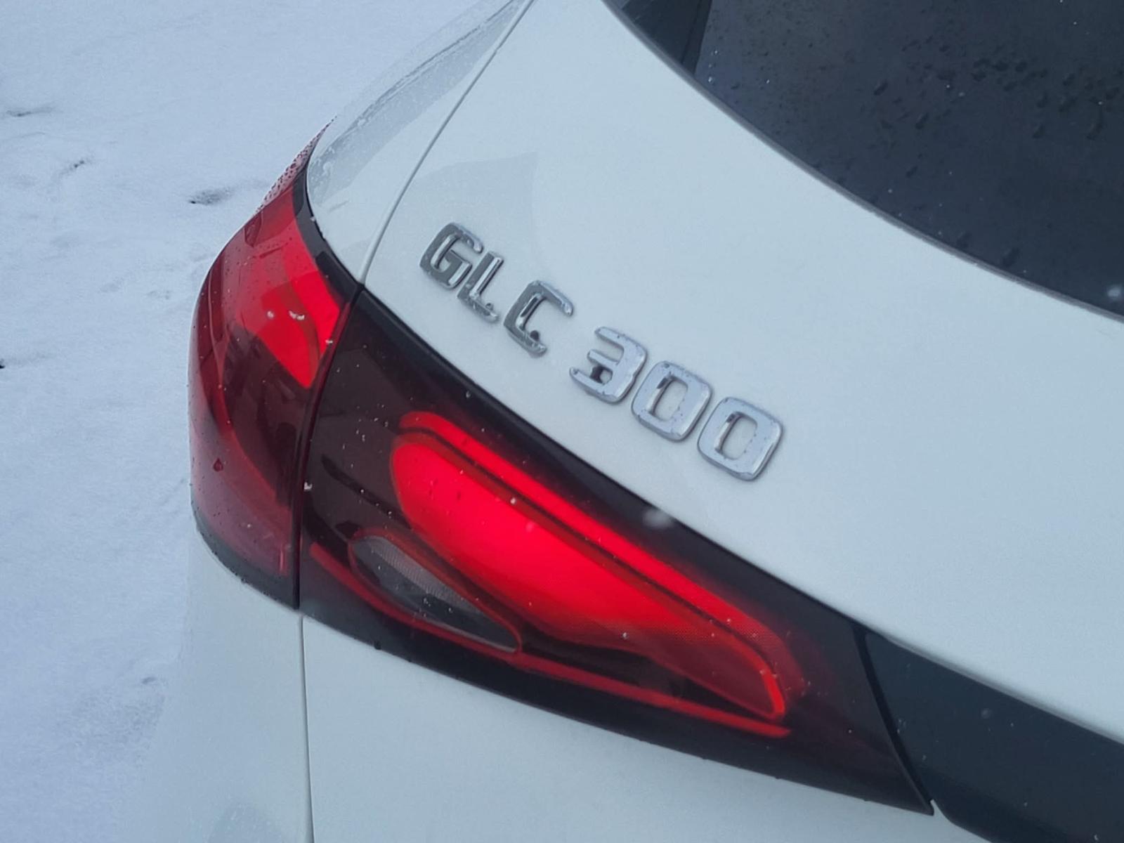 Image 5 Mercedes-Benz GLC GLC300 2024