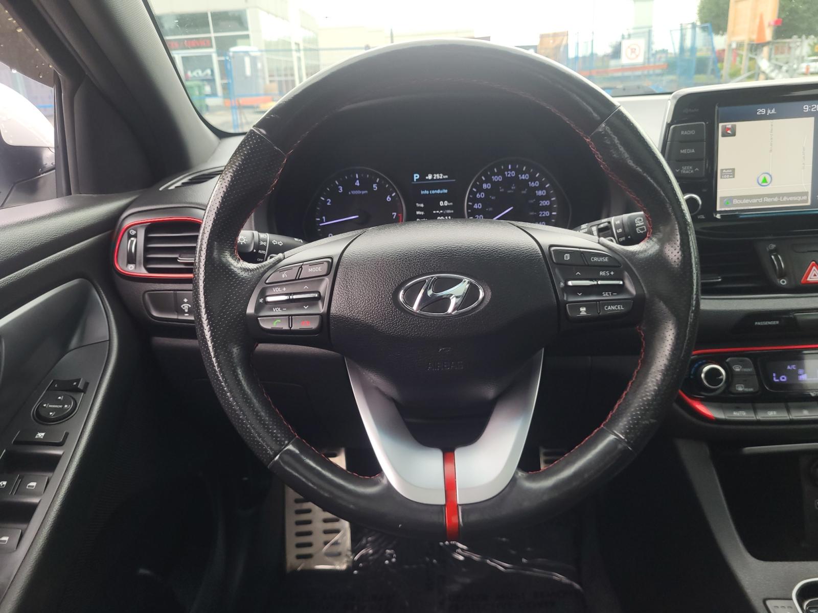 Hyundai Elantra GT Sport Ultimate 2018 — photo 7
