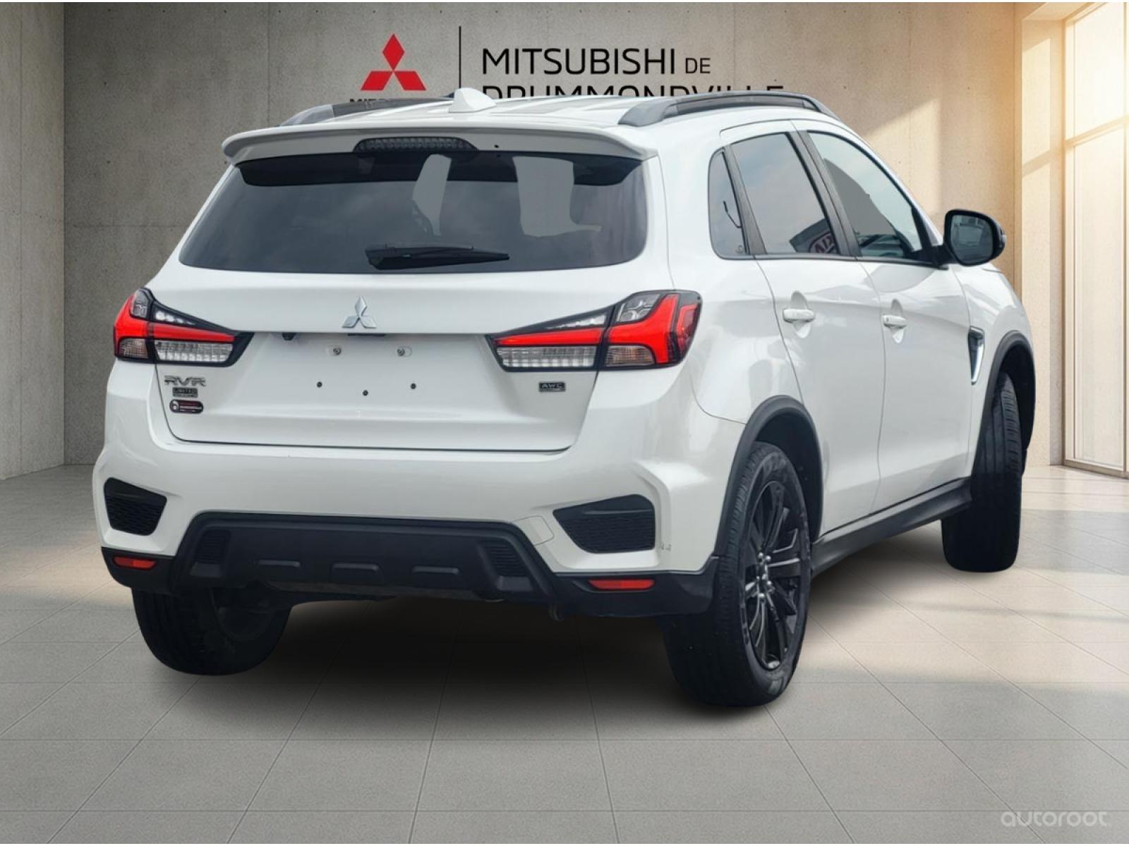 Mitsubishi RVR LE 2021 — photo 3