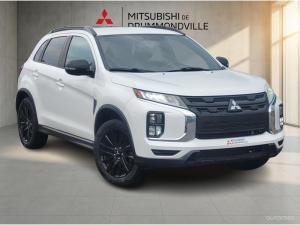 2021 Mitsubishi RVR LE - Image 1