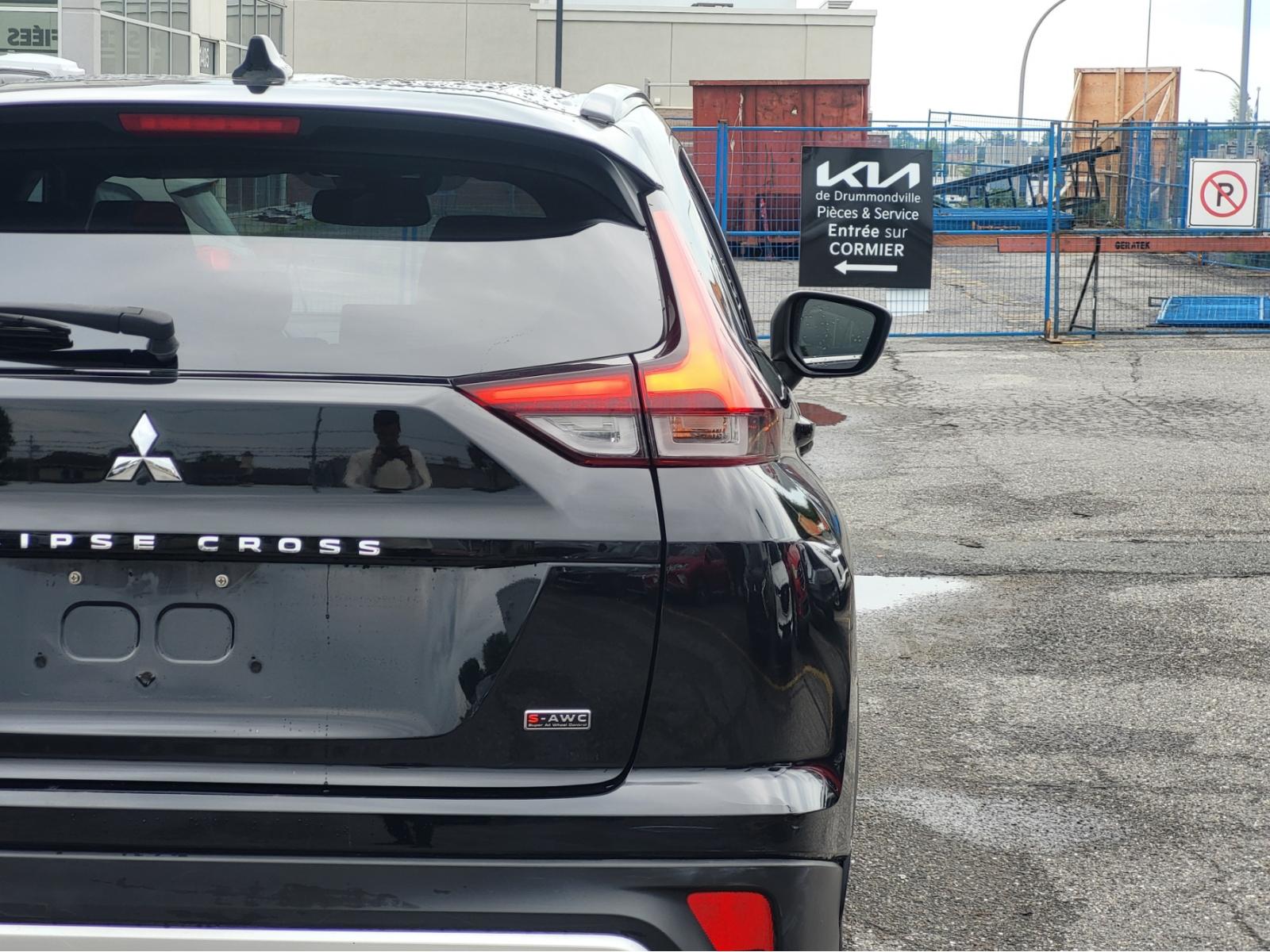 Mitsubishi Eclipse Cross SEL 2022 — photo 4