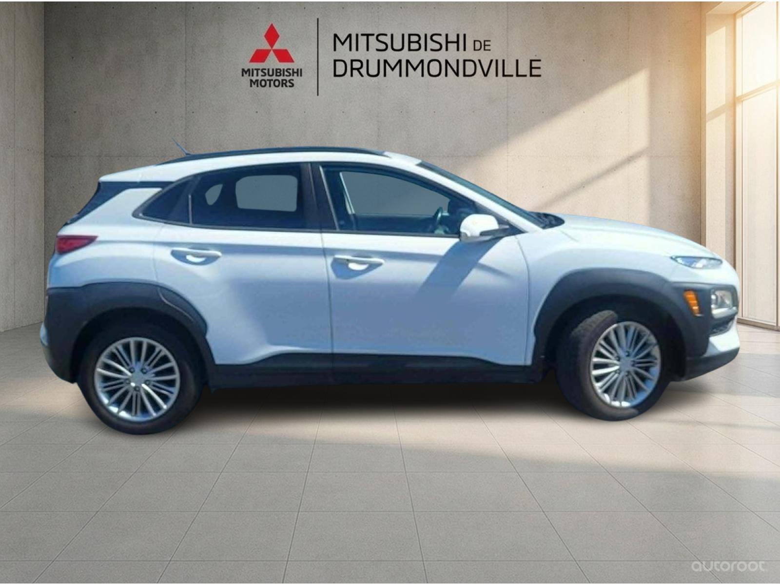 Hyundai Kona Luxury 2021 — photo 4