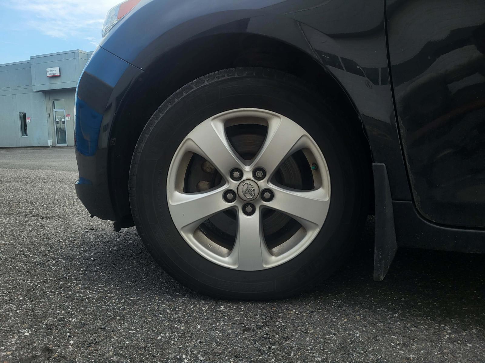 Toyota Sienna LE 2015 — photo 5