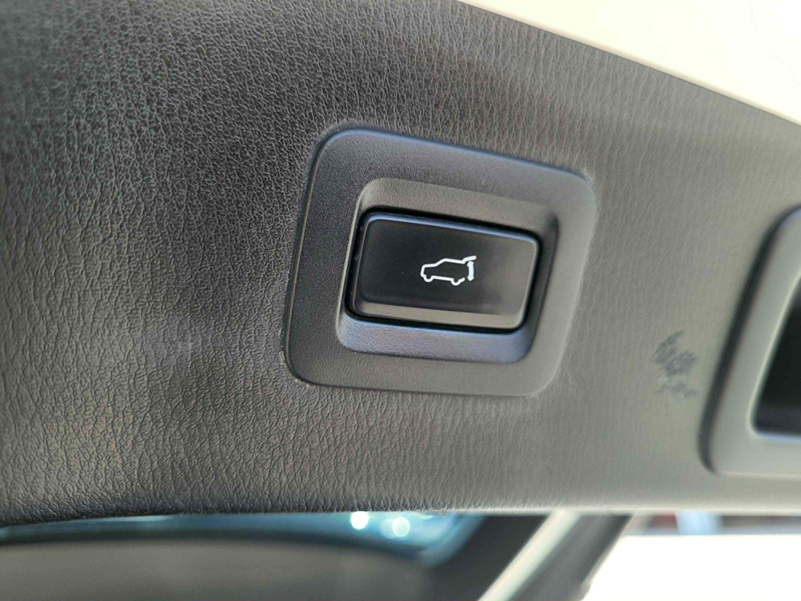 Toyota Sienna LE 2015 — photo 8