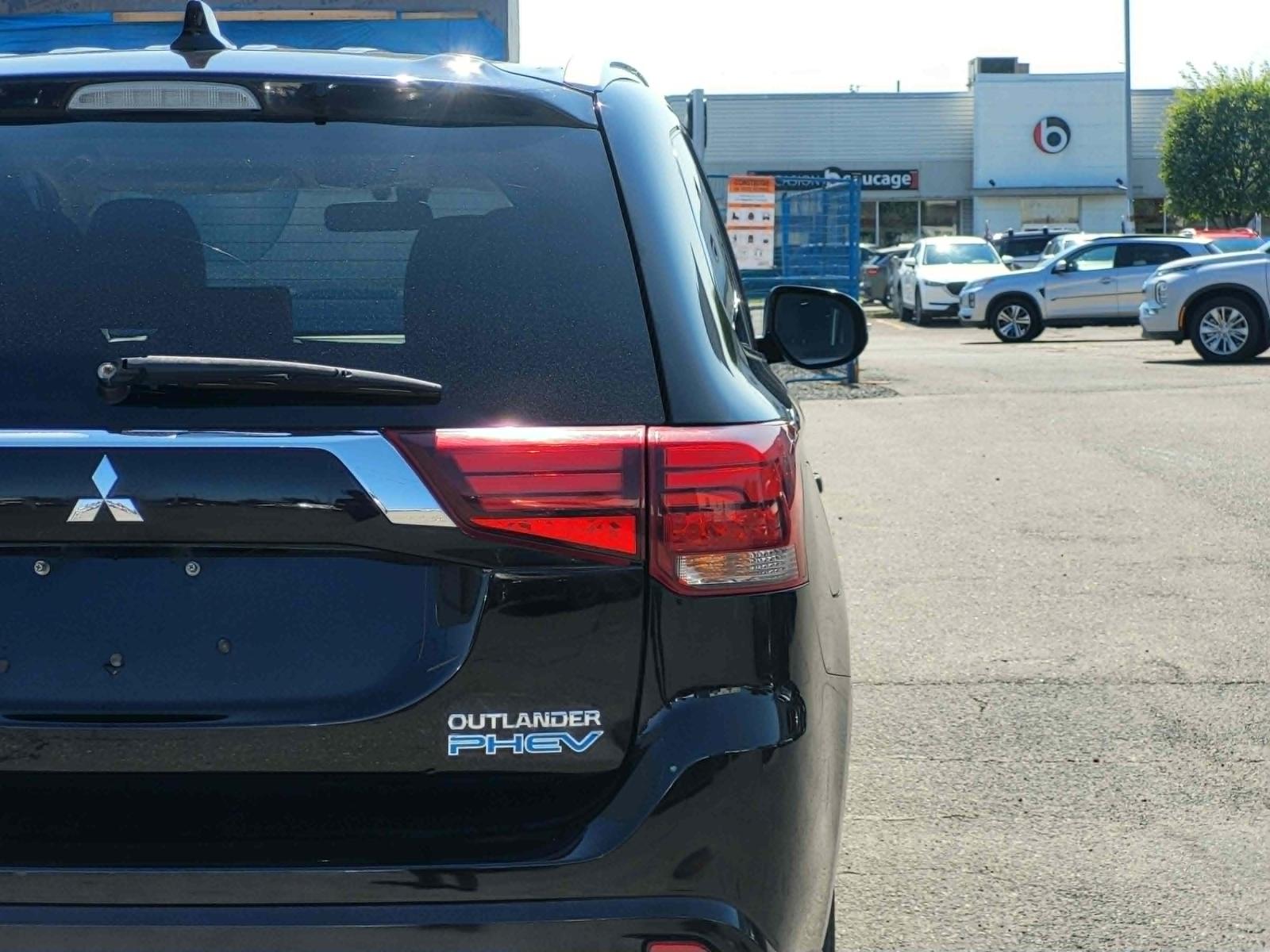 Mitsubishi Outlander PHEV SE 2018 — photo 5