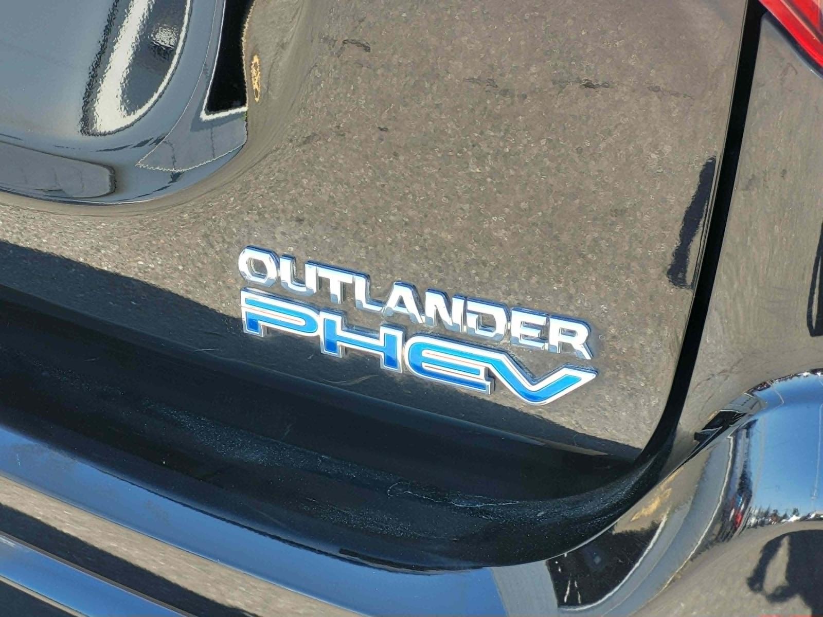 Mitsubishi Outlander PHEV SE 2018 — photo 6