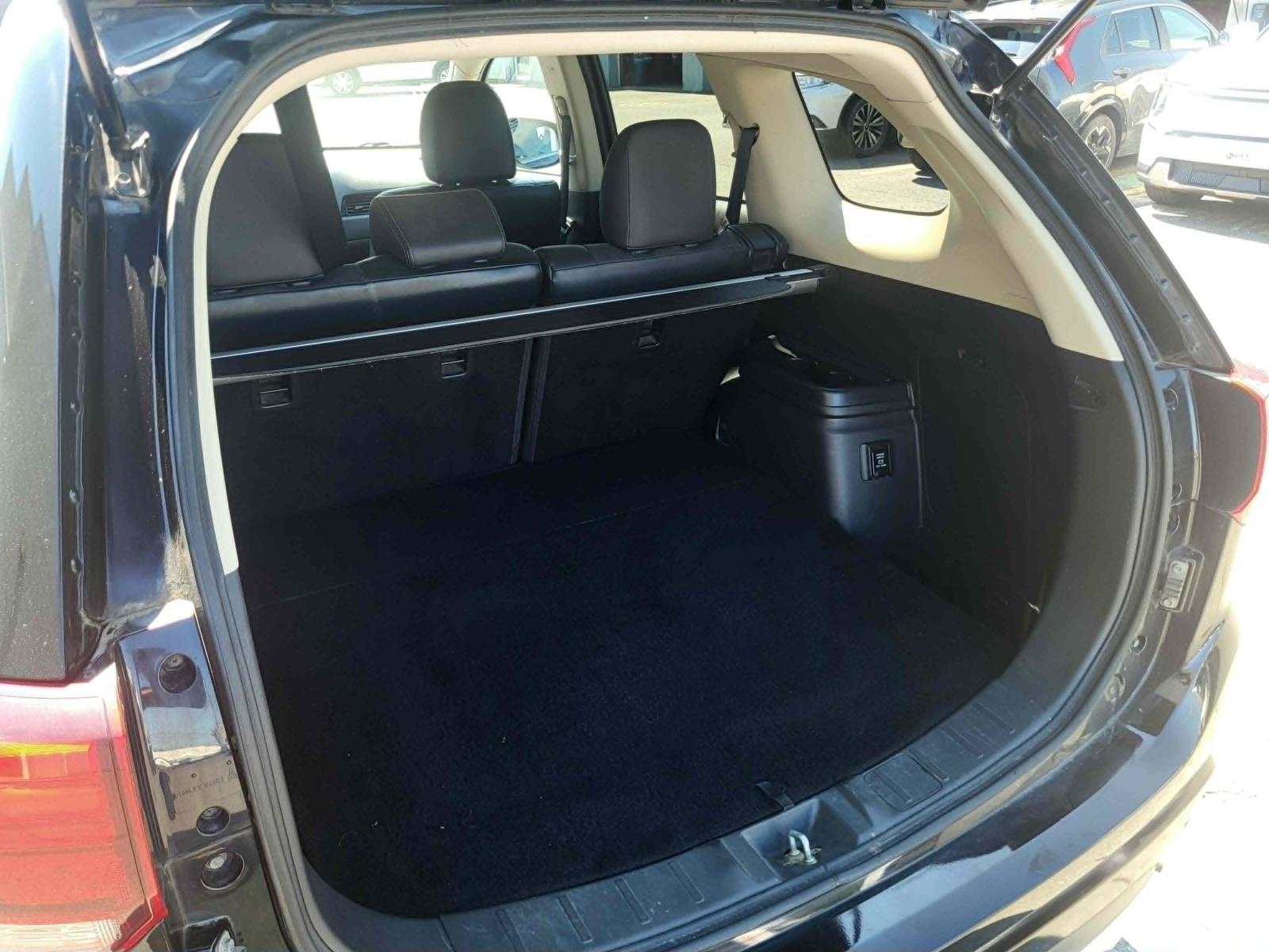 Mitsubishi Outlander PHEV SE 2018 — photo 8