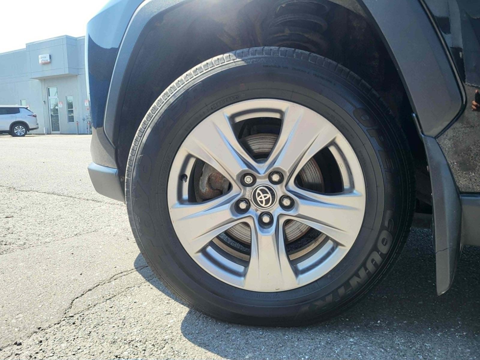 Toyota Rav4 XLE 2022 — photo 8