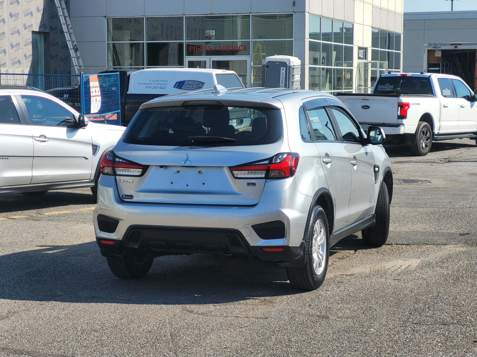Mitsubishi RVR ES 2023 — photo 5