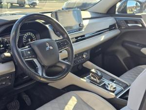 Thumbnail 7 Mitsubishi Outlander PHEV SEL 2023