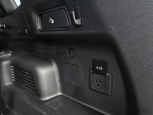 Miniature 24 Mitsubishi Outlander PHEV SE 2025