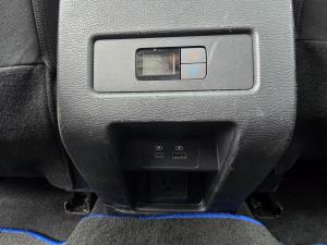 Miniature 21 Mitsubishi Outlander PHEV SE 2025