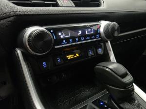 Thumbnail 13 Toyota Rav4 LE 2021