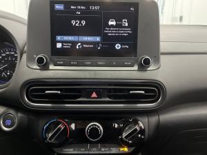 Miniature 19 Hyundai Kona Preferred 2023