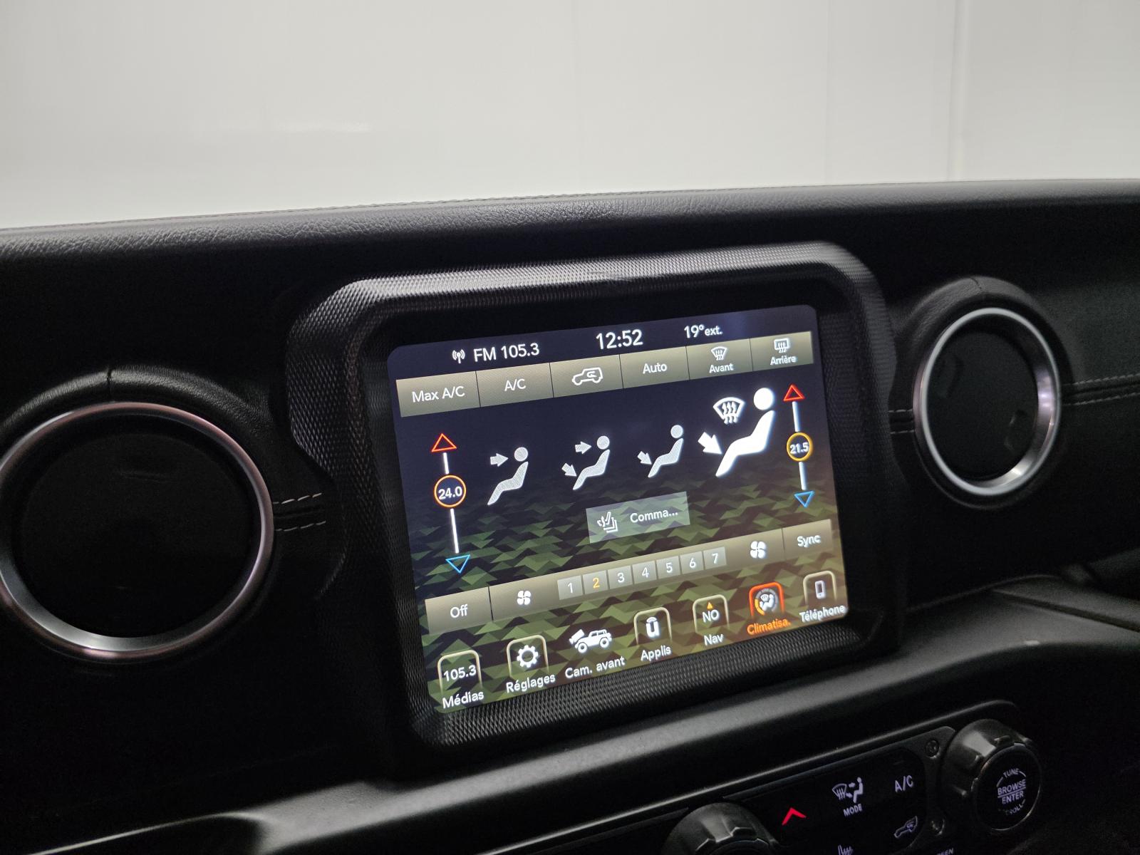 Image 11 Jeep Wrangler Ultd Sahara 4XE 2021