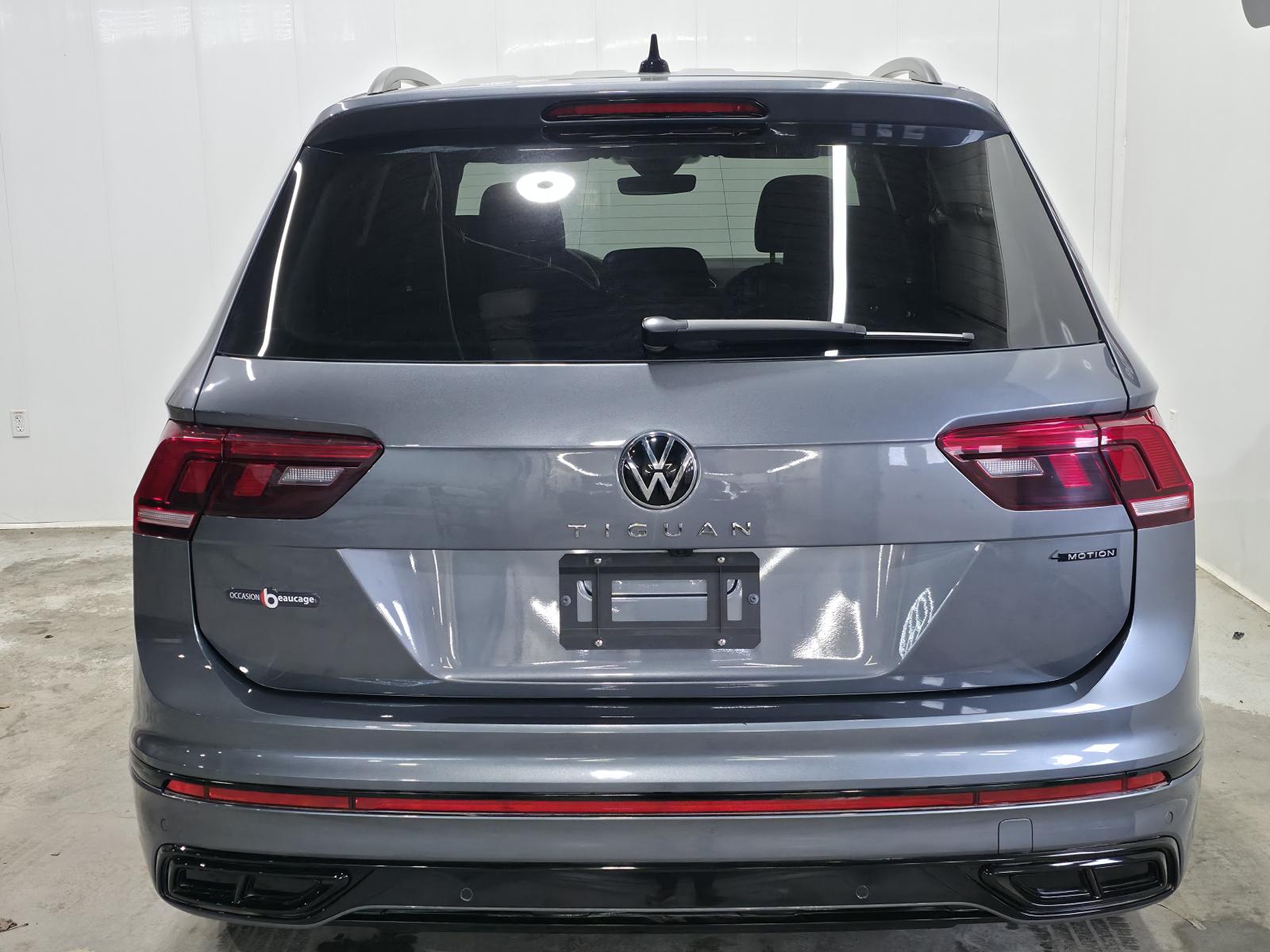 Volkswagen Tiguan Comfortline R-L Blk 2024 — photo 6