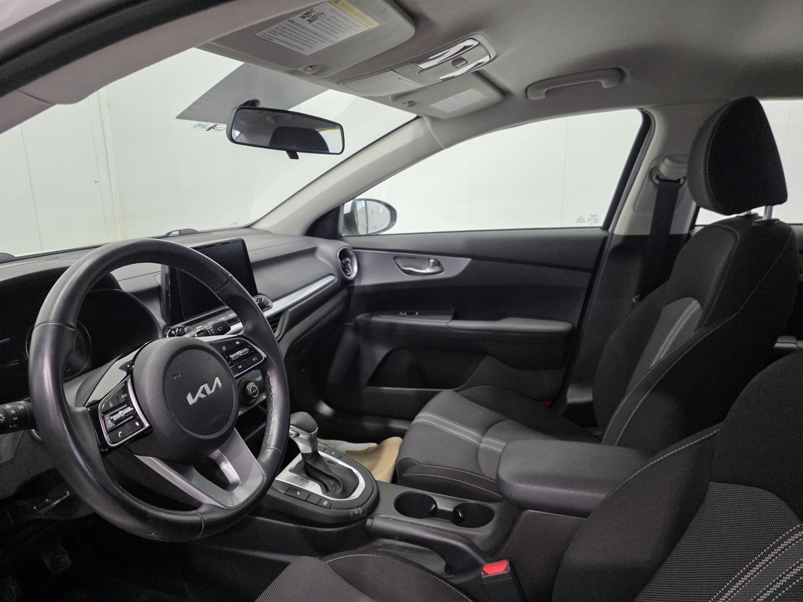 Image 8 Kia Forte LX 2022