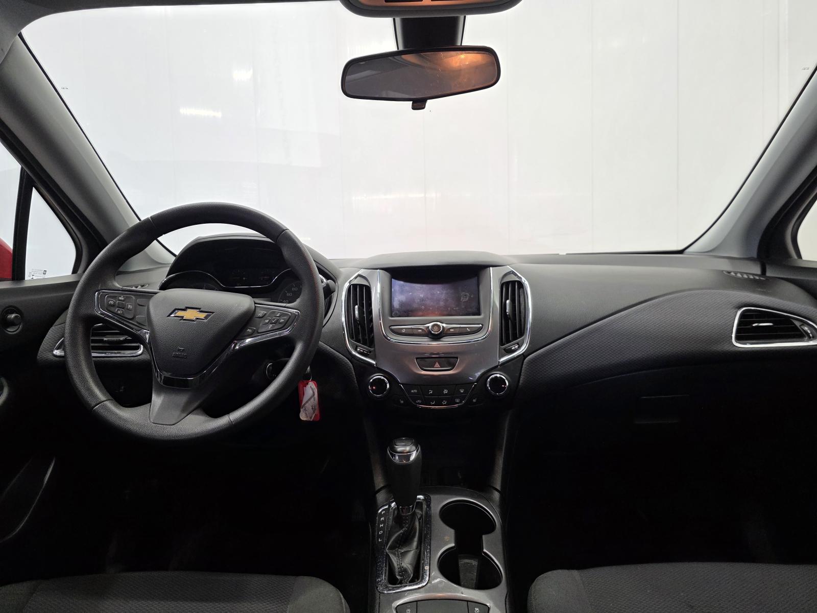 Image 8 Chevrolet Cruze LT 2019