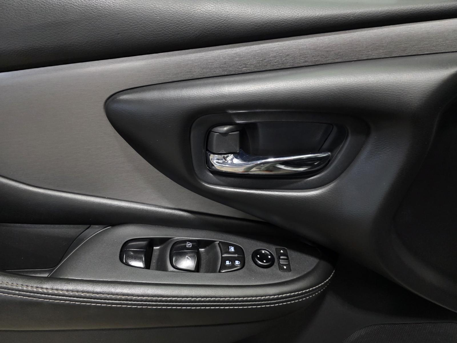 Image 17 Nissan Murano SV 2020