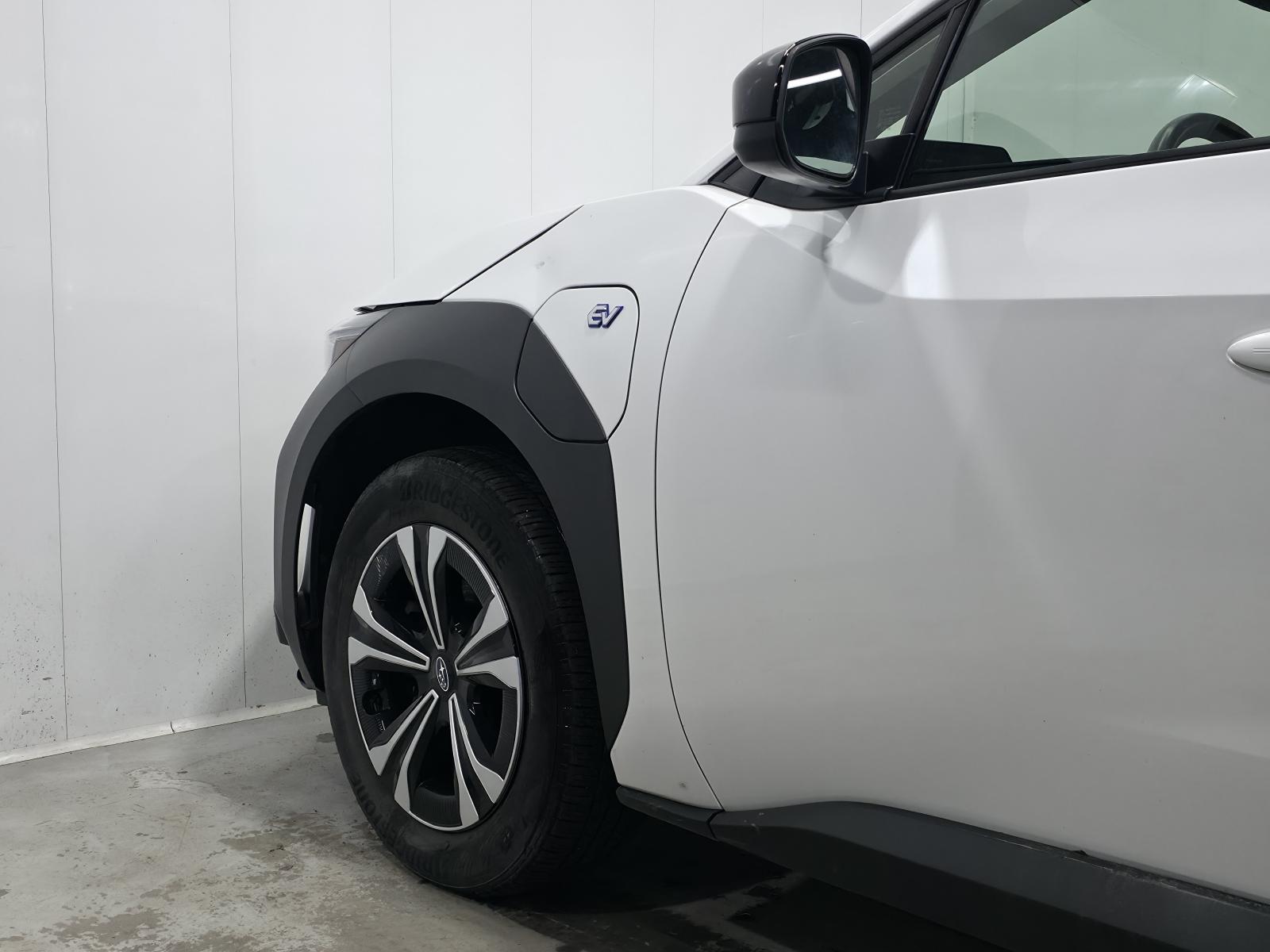 Image 2 Subaru Solterra Luxury 2023