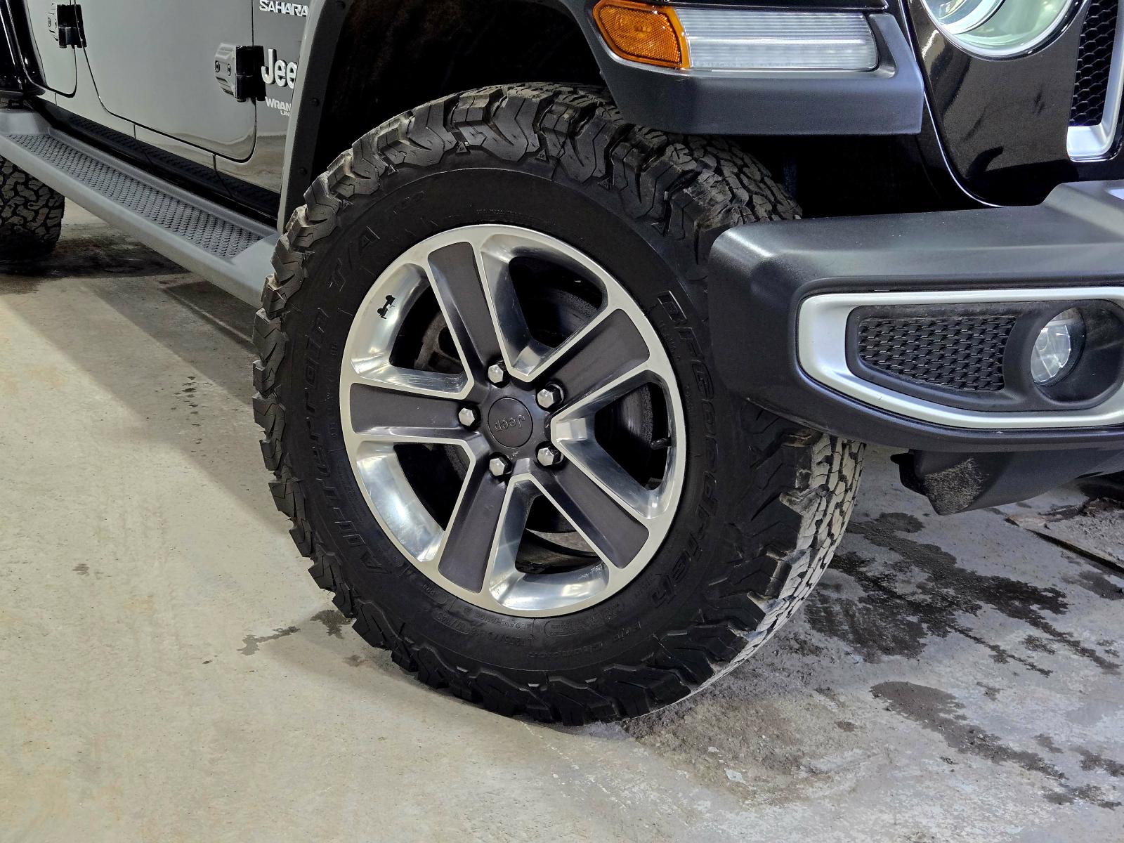 Jeep Wrangler Unlimited Sahara 2020 — photo 2