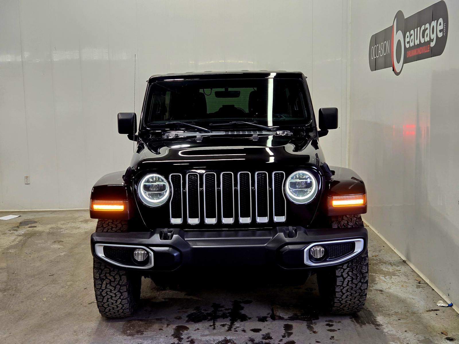 Jeep Wrangler Unlimited Sahara 2020 — photo 3