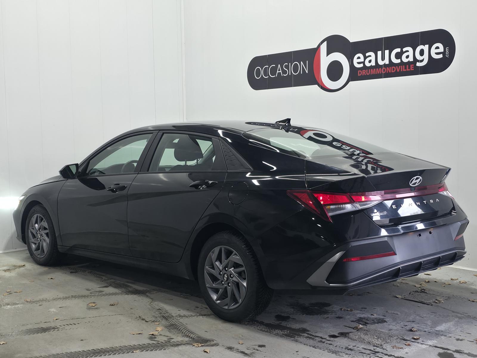 Hyundai Elantra Preferred 2024 — photo 5
