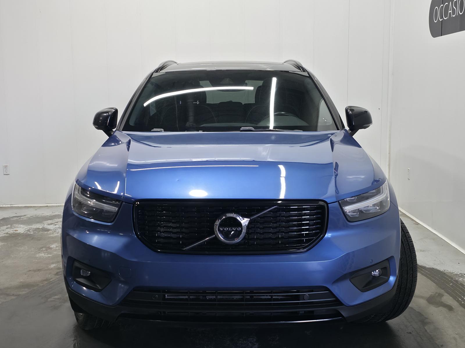 Volvo XC40 R-Design 2019 — photo 3
