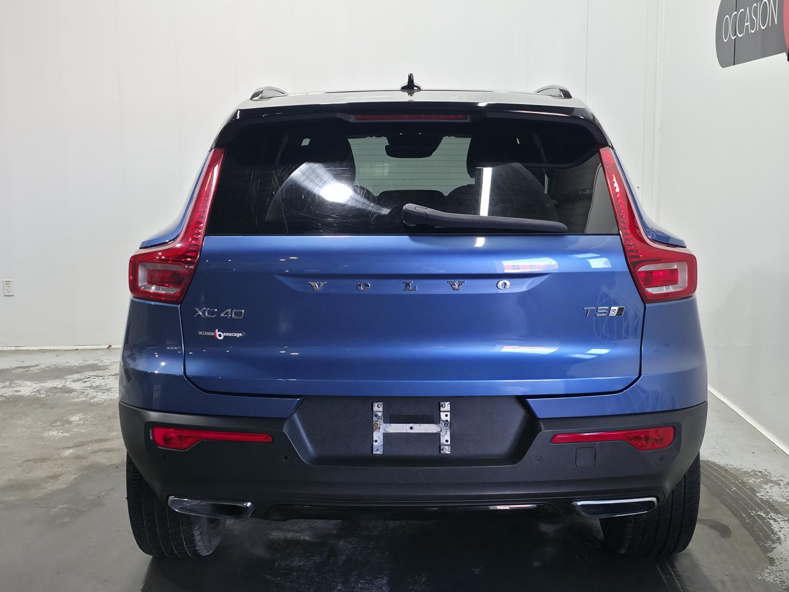 Volvo XC40 R-Design 2019 — photo 8