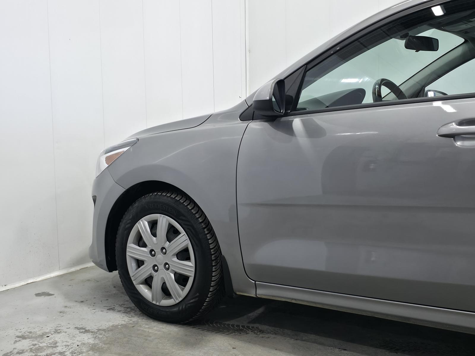 Kia Rio 5-door 2022 — photo 4