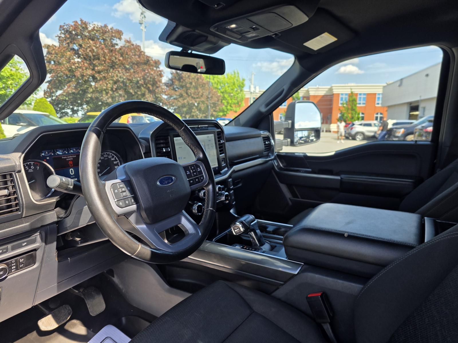 Ford F150 XLT 2023 — photo 8