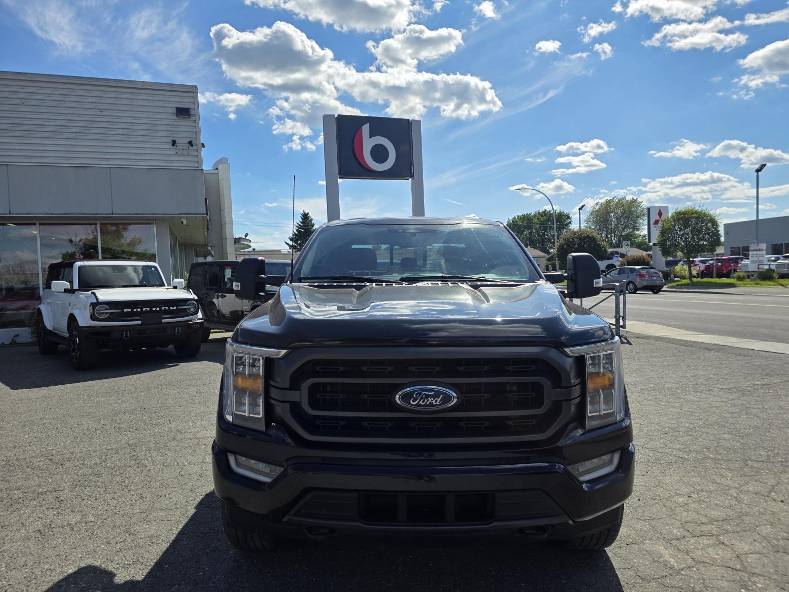 Ford F150 XLT 2023 — photo 2