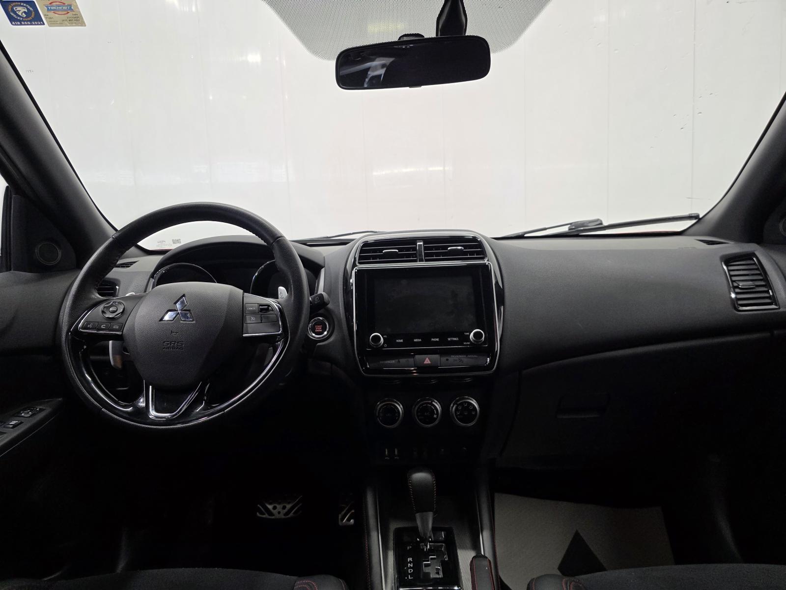 Mitsubishi RVR LE 2023 — photo 7