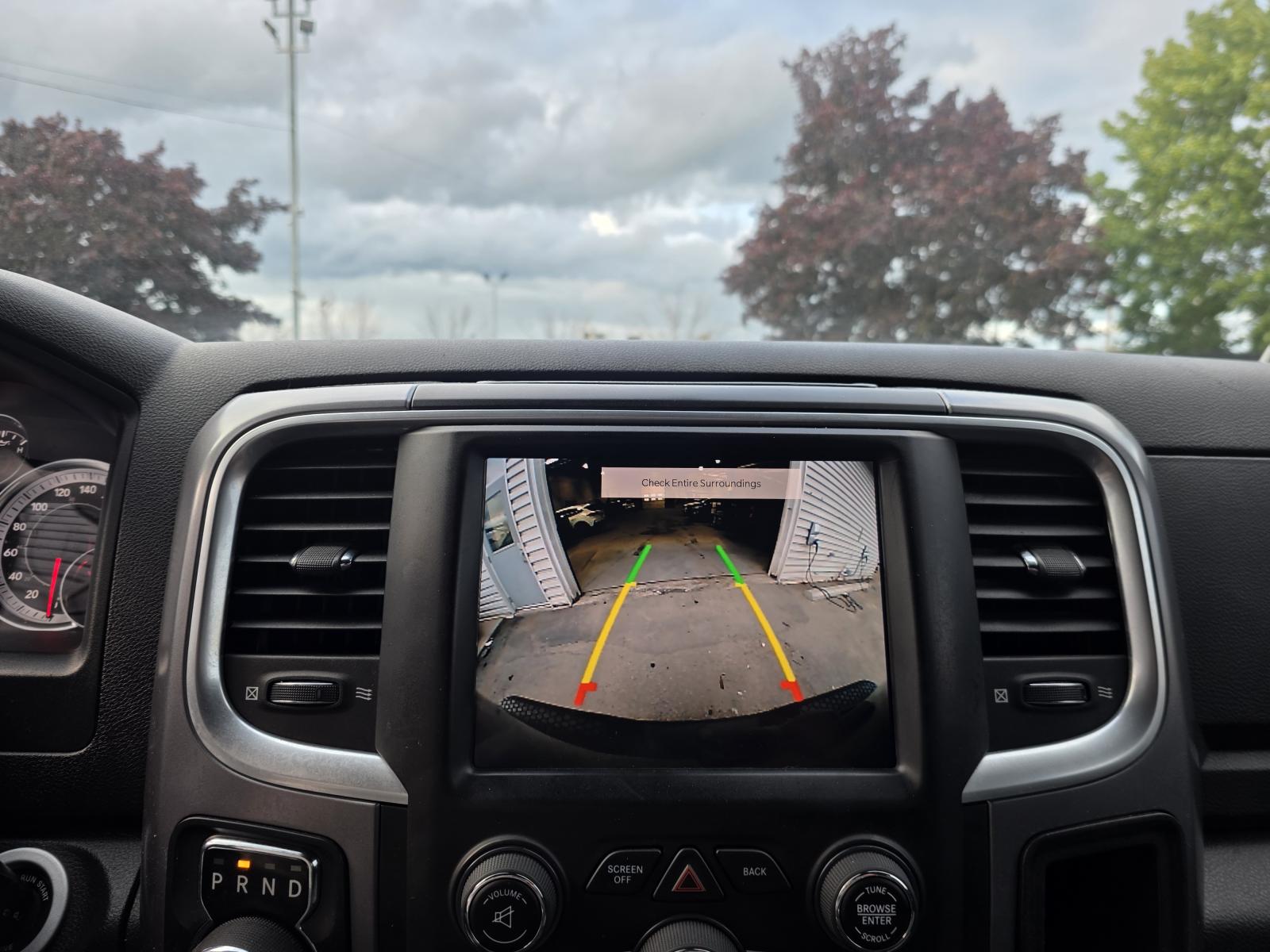 RAM 1500 Classic 1500 Express 2022 — photo 7