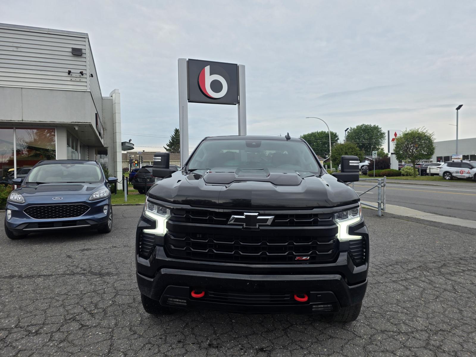 Chevrolet Silverado 1500 LT Trail Boss 2024 — photo 4